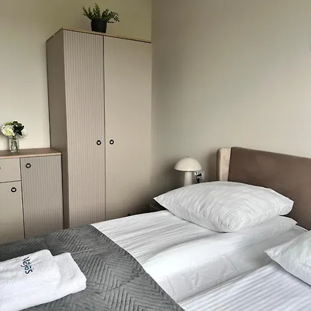 Maya's Flats & 107 - A Perfect 6 People Flat Near The Sea In Daire *
