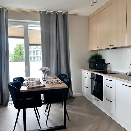Daire Maya's Flats & 107 - A Perfect 6 People Flat Near The Sea In Gdansk