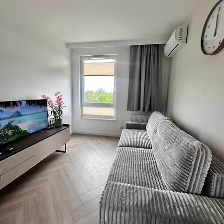 Maya's Flats & 107 - A Perfect 6 People Flat Near The Sea In Daire Gdansk